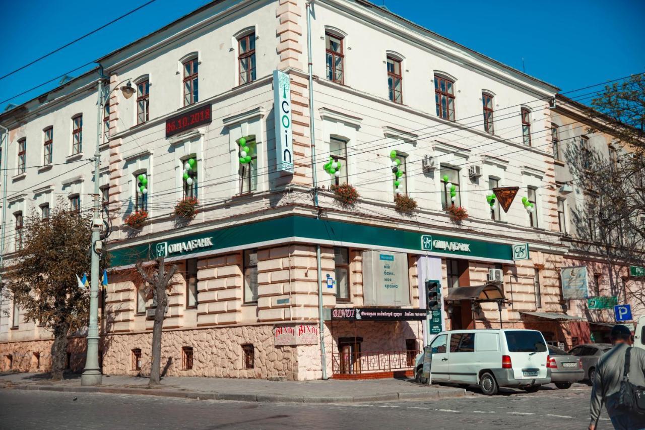 Coin Apartments & Poshtel Tjernivtsi Eksteriør billede